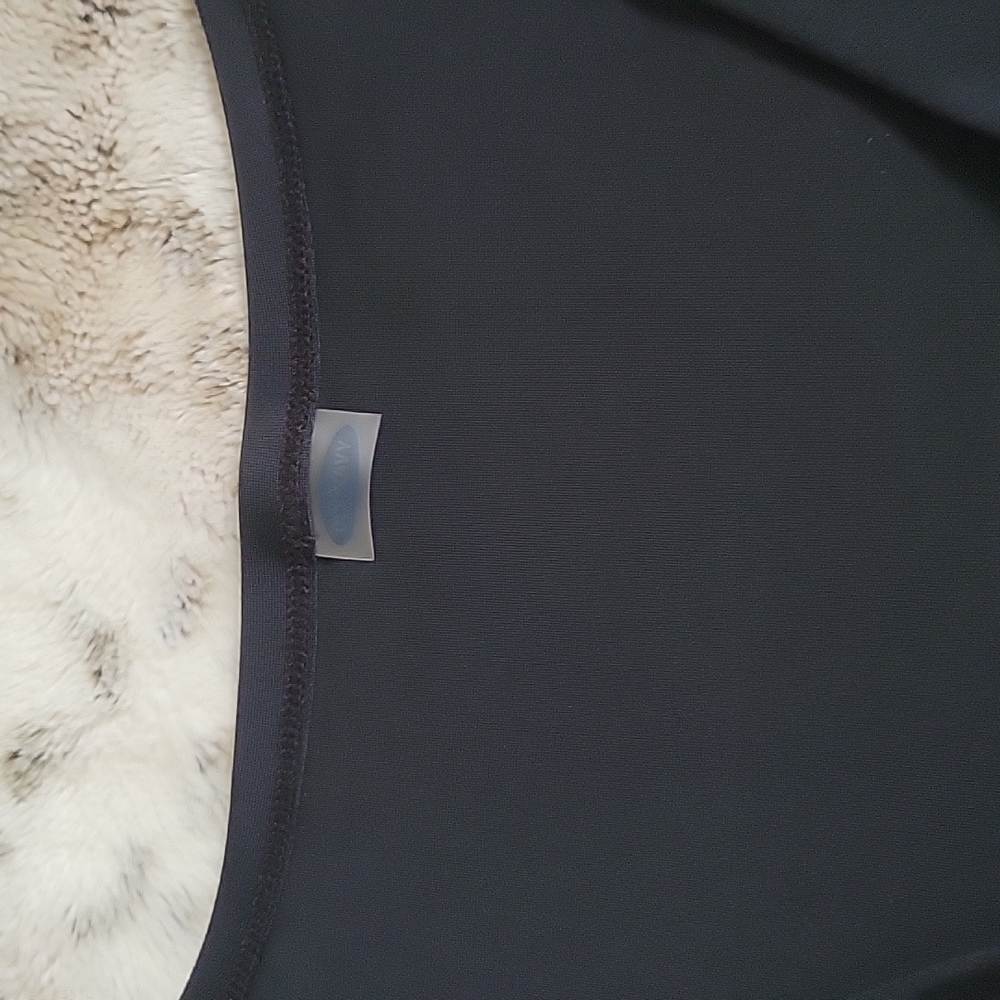 Lace Up Rash Guard - Picture 4 of 7